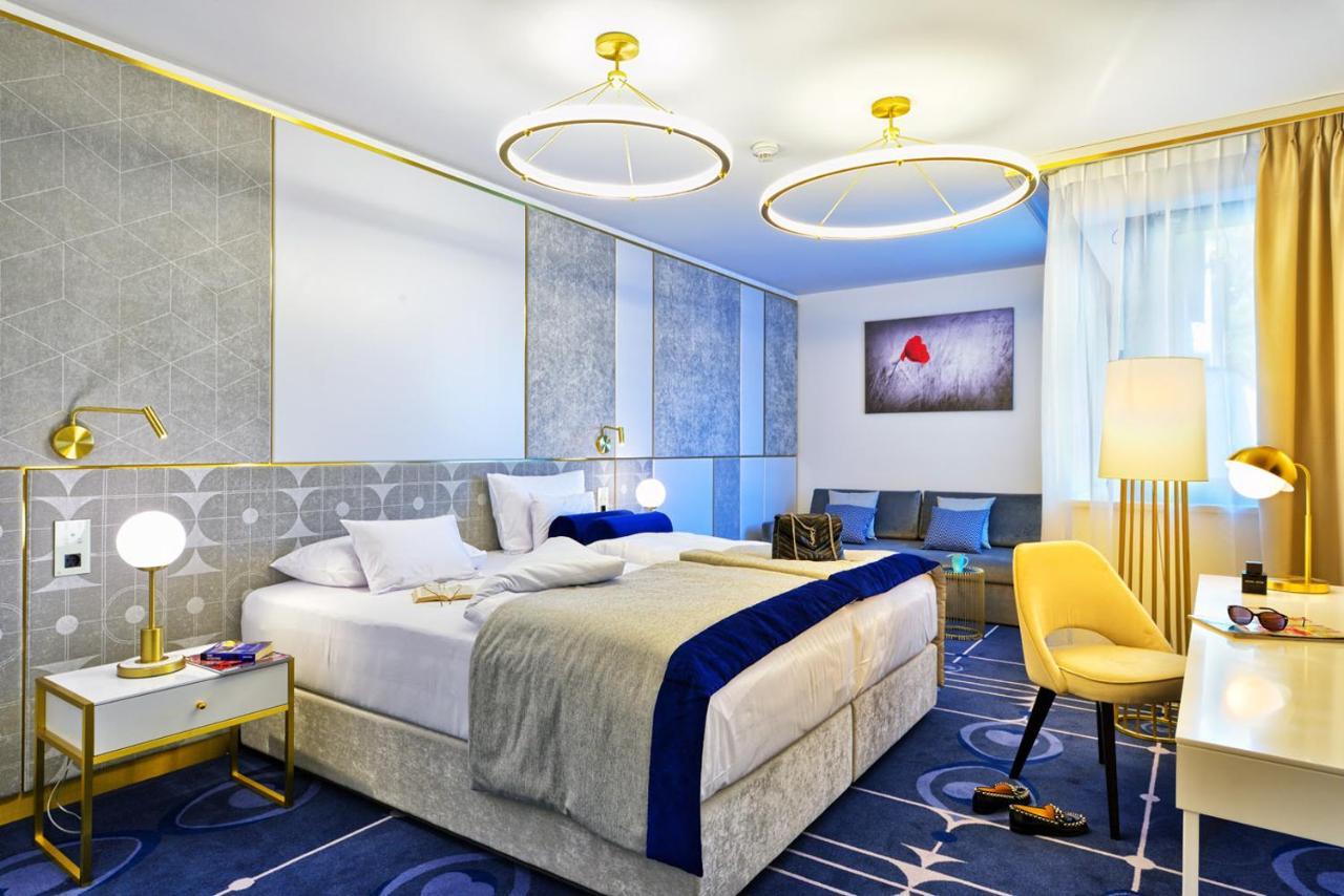 Hotel Ferreus Modern Art Deco Краков Экстерьер фото