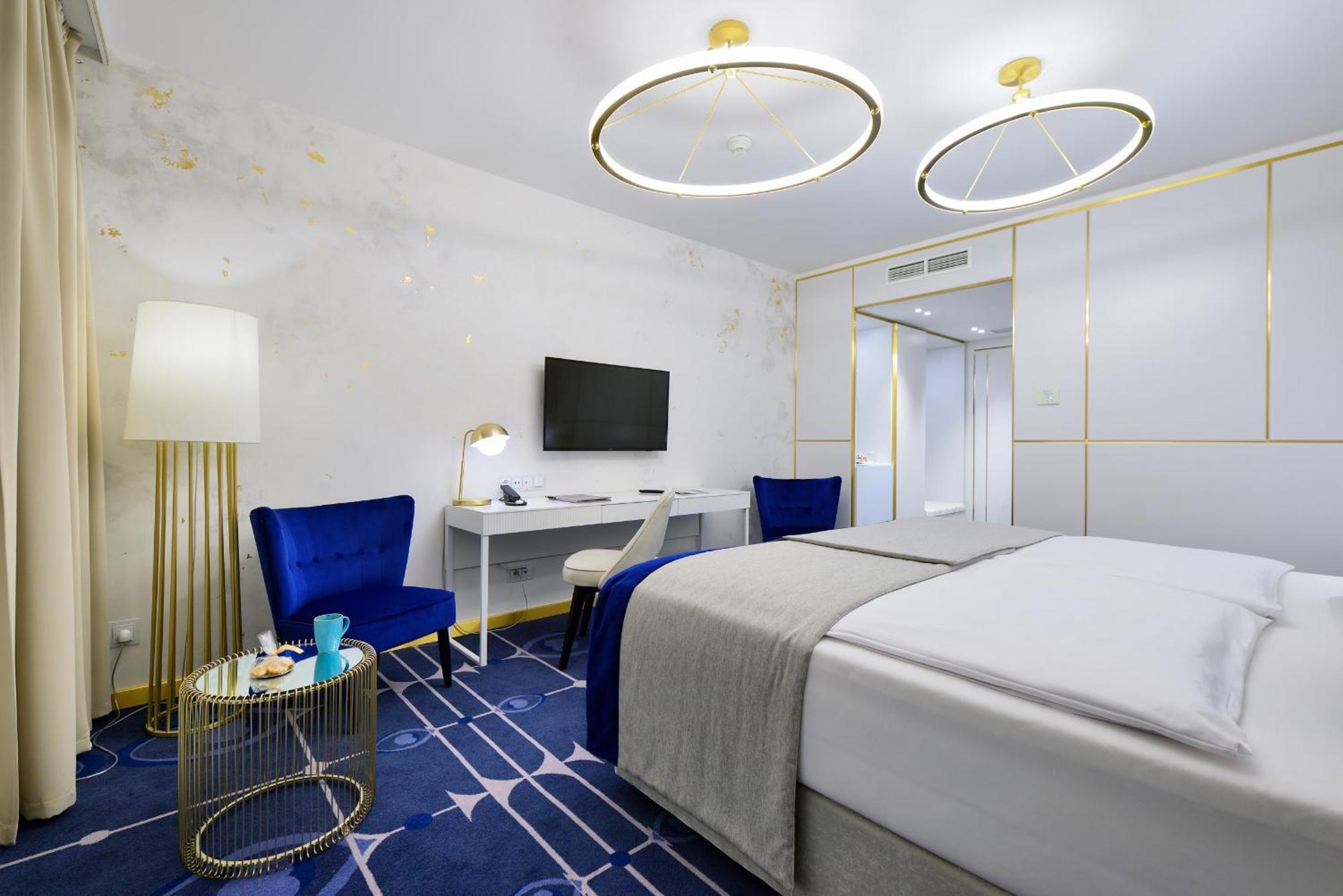 Hotel Ferreus Modern Art Deco Краков Экстерьер фото